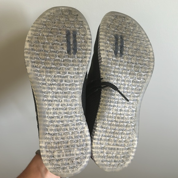 LIMITED EDITION#IAMNOBULL TRAINERS - Picture 2 of 6